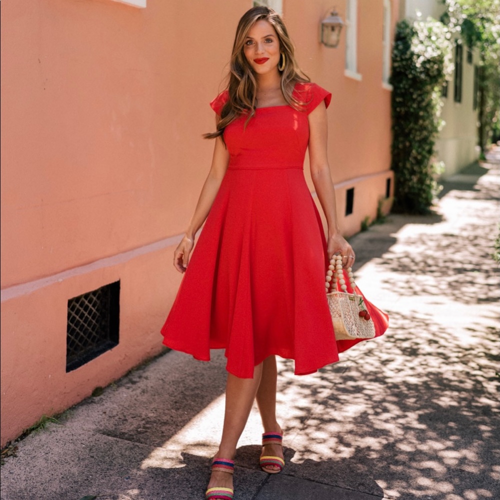 NWT Gal Meets Glam Regina Dress